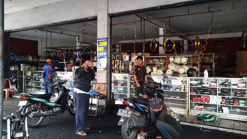Ghani Motor: Jantung Berdetak di Jantung Cilacap